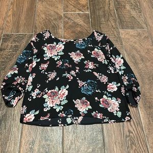 Floral top